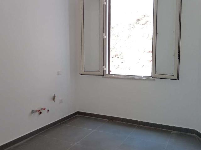 MONREALE BILOCALE CON TERRAZZO