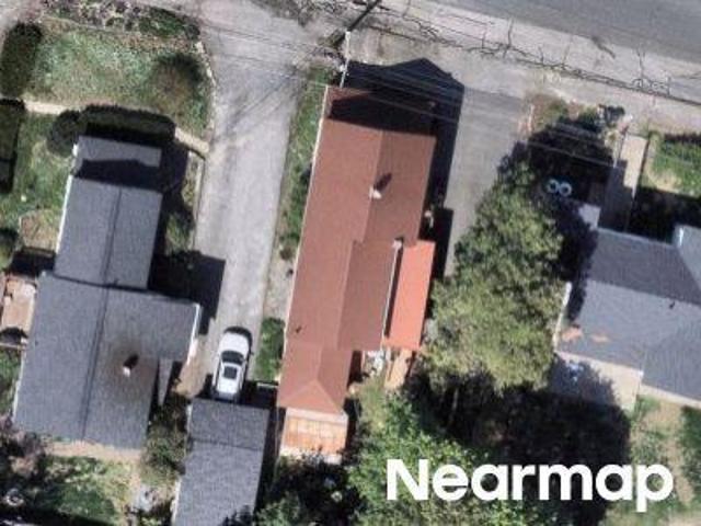 Monroe St