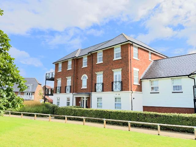 Monroe Way, Kings Hill ME19, 2 bed flat to rent, £1,650 pcm | PrimeLocation