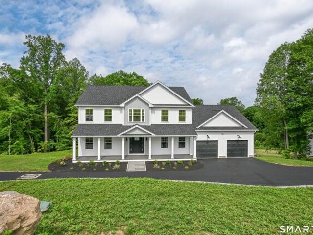 Monroe Tpke, Monroe, Home For Sale