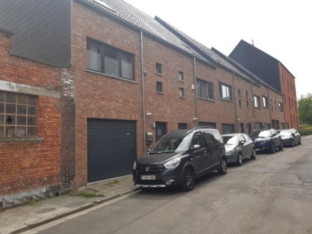 Mons Jemappes MediaMarkt, 3 bedroom house and garden, gara