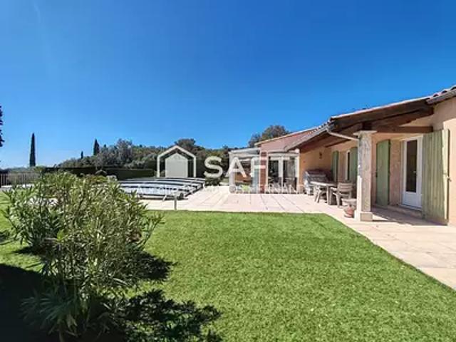 Mons 83440 Achat / Vente maison 5 pièces t5 piscine terrasse