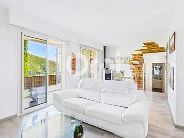 Mons 83440 Achat / Vente appartement 2 pièces t2 jardin balcon