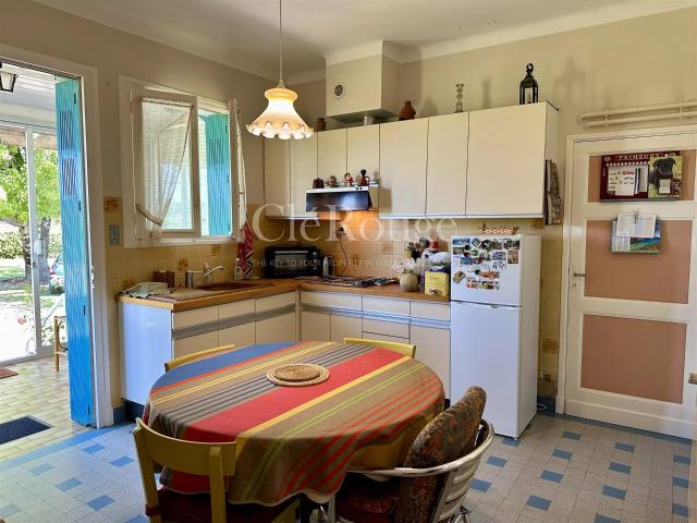 Monségur Belle maison de plein pied à courte distance de M. 95m² Monségur