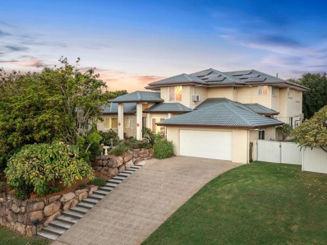 Fabulous Family Living and Modern Luxury in Bridgeman Downs