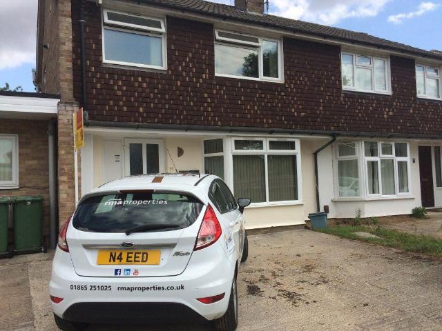 Moody Road 2 bed flat to rent £1,850 pcm £427 pw