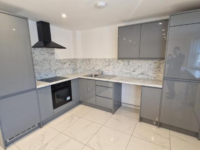 Moody Street, Congleton CW12, 2 bed flat to rent, £800 pcm | PrimeLocation