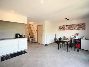 Mooi afgewerkt appartement in Ardooie!