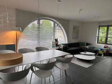 Mooi duplex appartement gelegen in rustige straat in Mol Rauw
