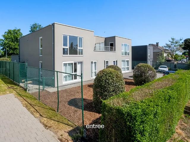 Mooi dak appartement te Erpe Mere