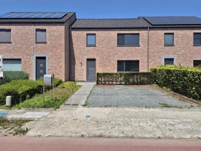 Mooi en prima gelegen ruime woning met tuin