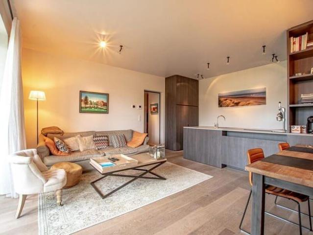 Mooi gemeubeld tuin appartement in duinenwater