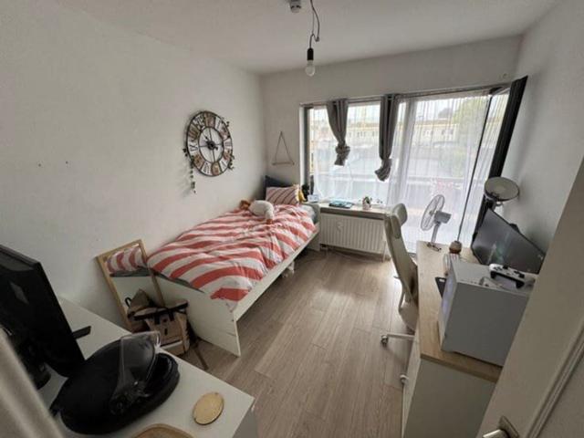 Mooi 2 slaapkamer appartement te huur in centrum Meise