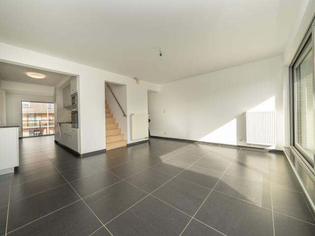 Mooi 2 slp duplex met terras, Sint Pieters Leeuw