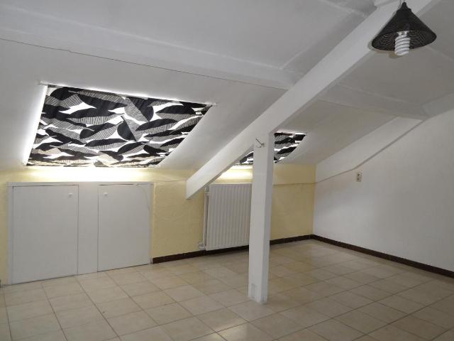 Mooie kamer 18M2 op de eerste verdieping