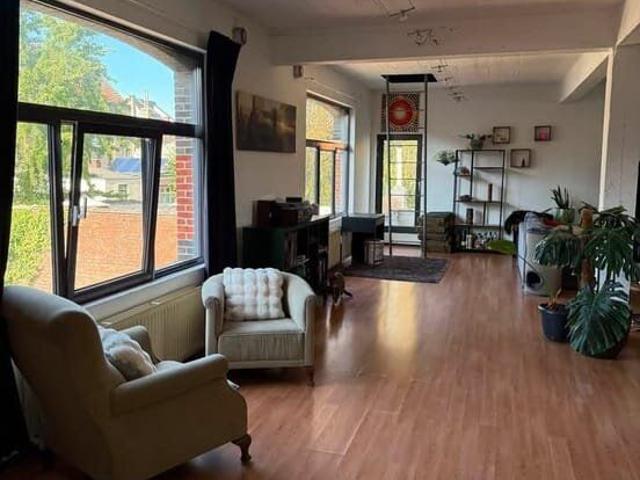 Mooie ruime loft
