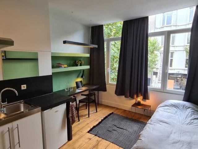 Mooie studentenkamers met eigen keuken UA en AP