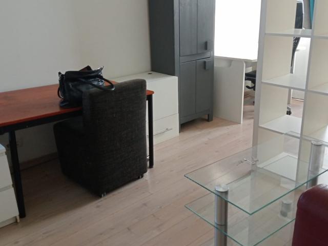 Mooie studio te huur aangeboden