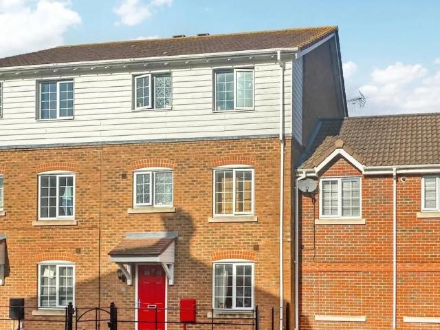 Moonstone Square, Sittingbourne, Kent ME10, 5 bed end terrace house to rent, £2,300 pcm | PrimeLocation