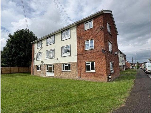 Moonrakers, Devizes SN10, 1 bed flat to rent, £895 pcm | PrimeLocation
