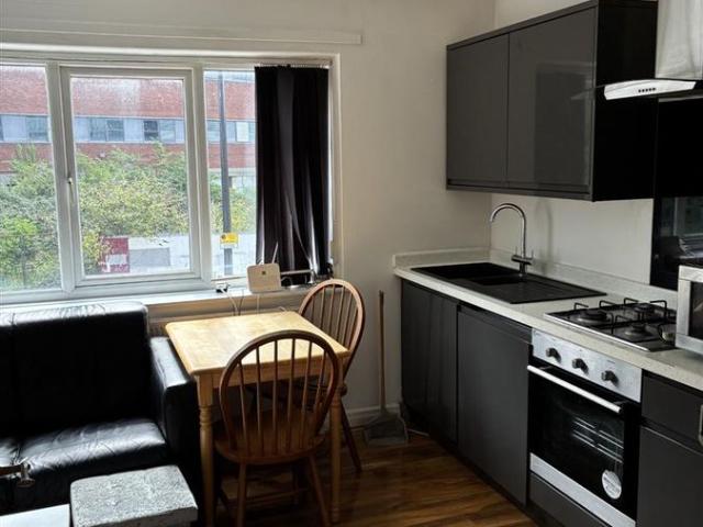 Moor Lane, Preston PR1, 2 bed flat to rent, £800 pcm | PrimeLocation