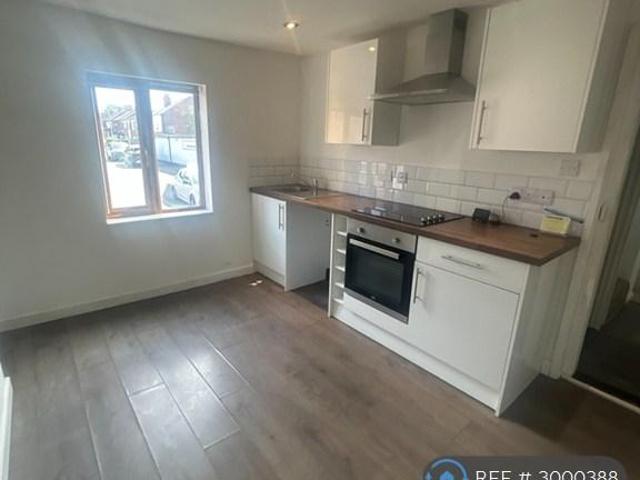 Moor St, Derby, DE21 2 bed semi detached house to rent £850 pcm £196 pw