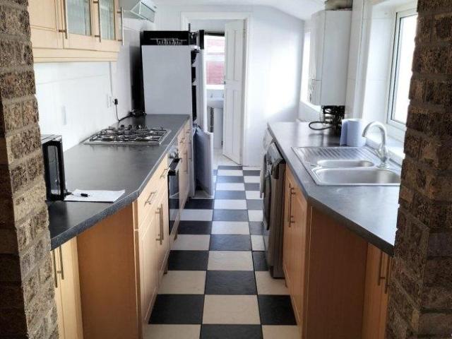 Moor Street 4 bed house share to rent £1,904 pcm £439 pw