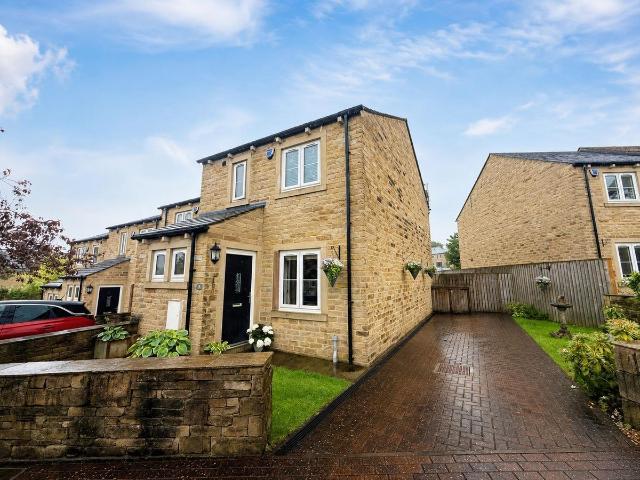 Moor View, Addingham, Ilkley, West Yorkshire LS29, 3 bed detached house to rent, £1,695 pcm | PrimeLocation
