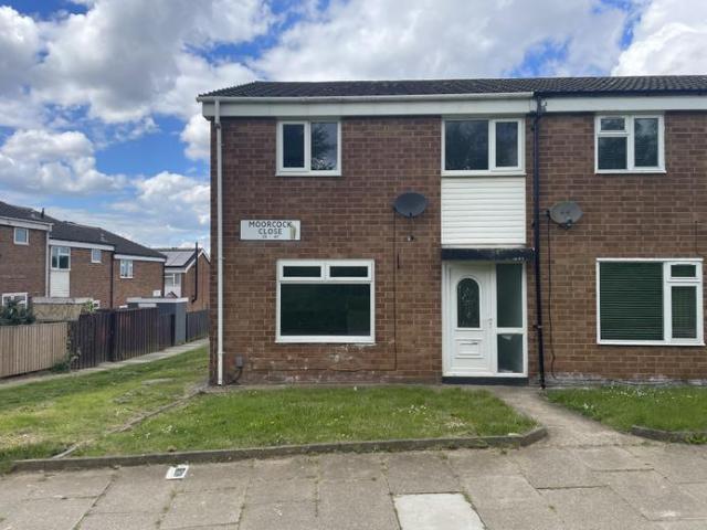 Moorcock Close, MIDDLESBROUGH 3 bed end of terrace house to rent £685 pcm £158 pw