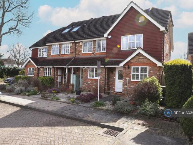 Moorcroft Gardens, Bromley, BR2 2 bed end of terrace house to rent £1,950 pcm £450 pw