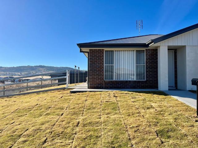 MOORE CREEK GARDENS 1 Bedroom Unit