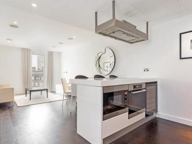 Moore House, Gatliff Road SW1W 2 bed apartment to rent £4,800 pcm £1,108 pw