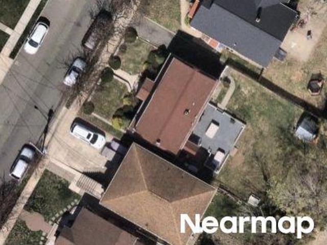 Moore Pl