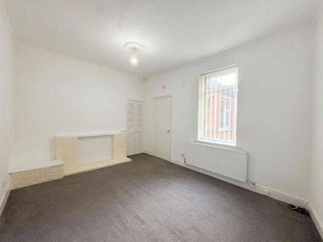 Moore Street, Gateshead, NE8