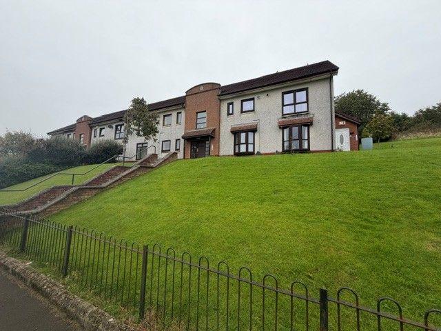 Moorfoot Avenue, Paisley PA2, 3 bed flat to rent, £950 pcm | PrimeLocation