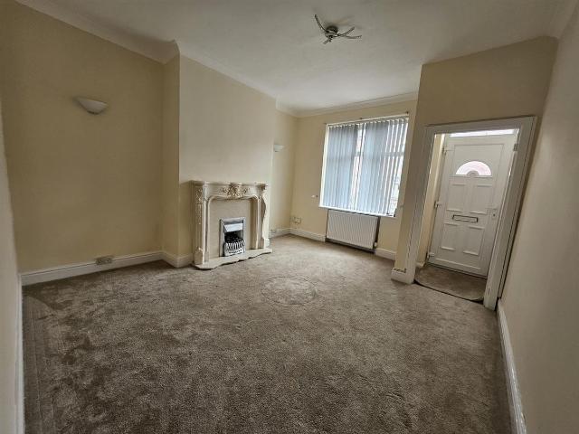 Moorfield Grove, Bolton BL2, 2 bed terraced house to rent, £825 pcm | PrimeLocation