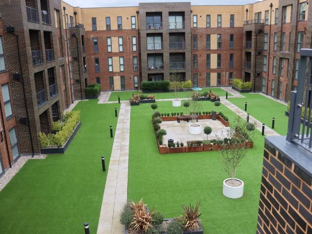 Moorfield Place, Farnborough GU14, 1 bed flat to rent, £1,295 pcm | PrimeLocation