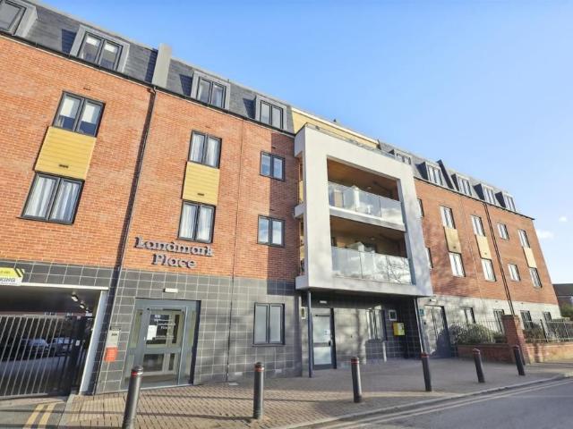 Moorfield Road, Denham UB9, 1 bed property to rent, £1,400 pcm | PrimeLocation