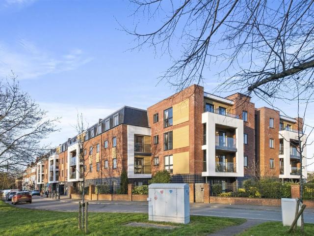 Moorfield Road, Denham, Uxbridge UB9, 2 bed property to rent, £1,750 pcm | PrimeLocation