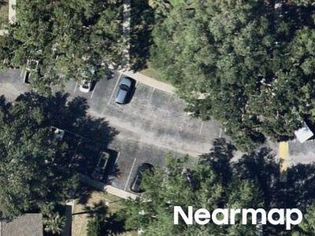 Moorings Cove Dr
