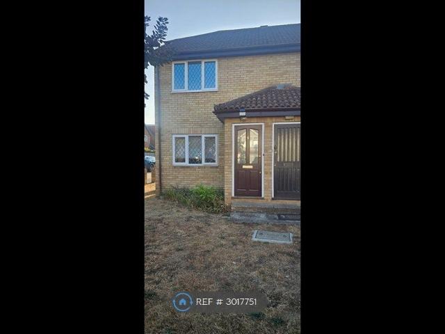 Moorland Court, Worcester Park KT4, 1 bed flat to rent, £1,325 pcm | PrimeLocation