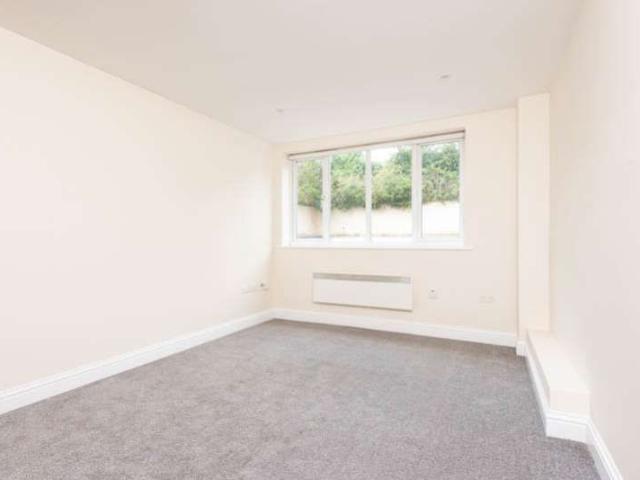 Moorland Close, Witney, OX28