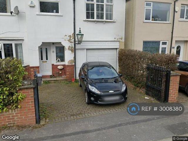 Moorland Crescent, Menston, Ilkley, LS29 6 bed semi detached house to rent £2,300 pcm £531 pw