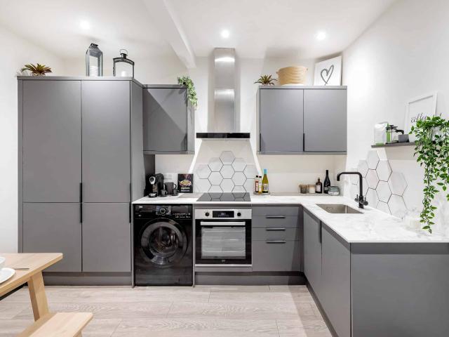 Moorland Road, Oldfield Park, Bath, BA2 3PL