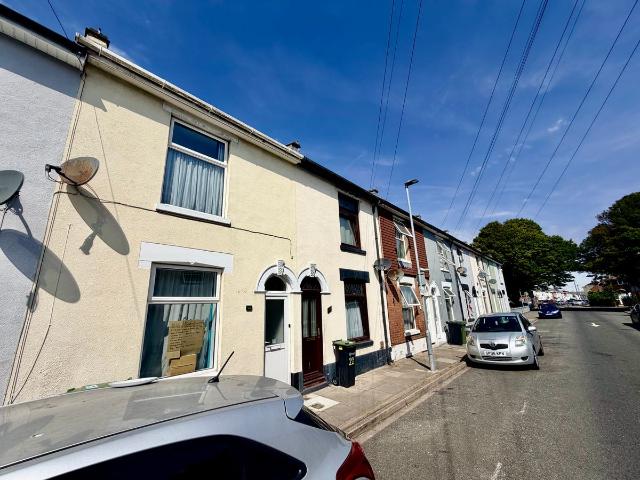 Moorland Road, Portsmouth PO1, 3 bed property to rent, £1,500 pcm | PrimeLocation