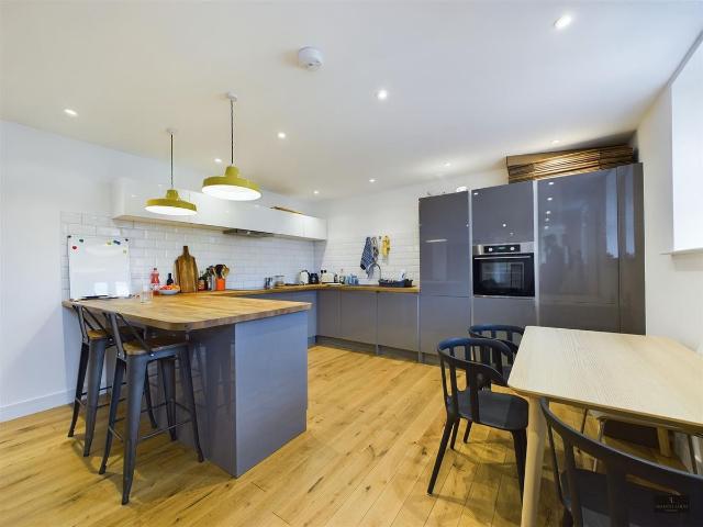 Moose Hall Apartments, Toronto Road, Exeter EX4, 2 bed flat to rent, £1,733 pcm | PrimeLocation
