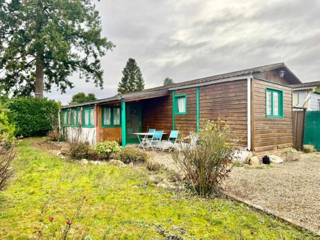mini maison d'une superficie de 43 m2, situé au sein d'une