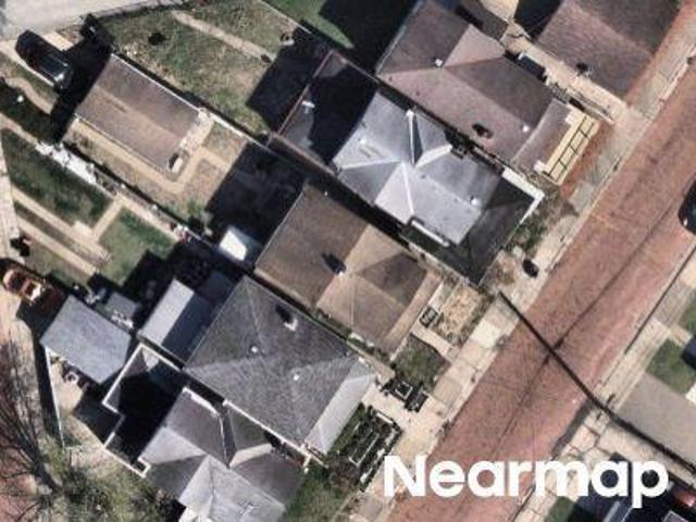 Mobile Ave