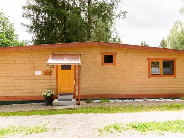 Mobilhome Holzbohlenhaus 91qm Wohnfläche auf einer Ebene