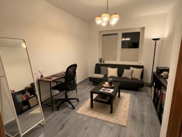Möbilierte 2 Zimmer Wohnung kurzfristig zu vermieten